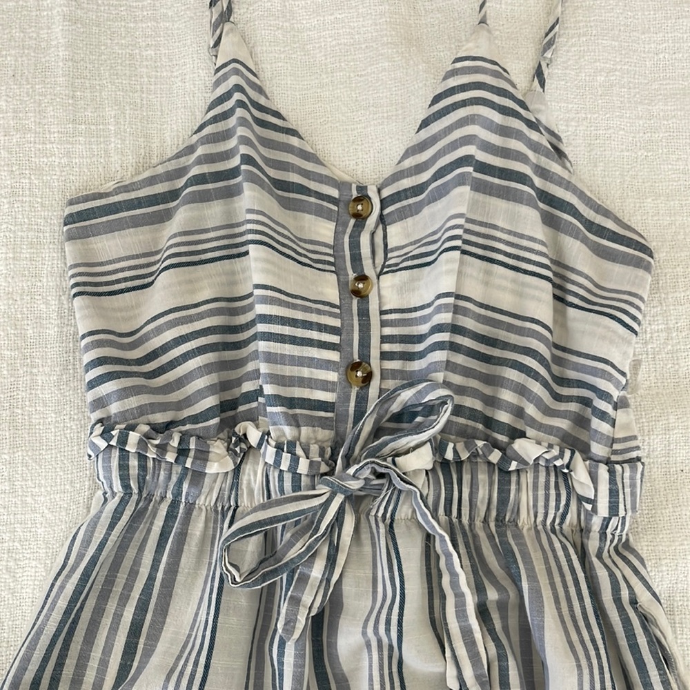White blue stripped dress